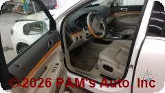 Vehicle photo 10