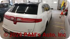 Vehicle photo 5