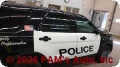 Vehicle photo 3