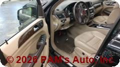 Vehicle photo 10