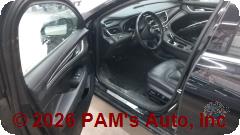 Vehicle photo 10