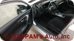 Vehicle photo 10