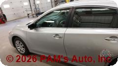 Vehicle photo 7