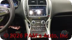 Vehicle photo 13