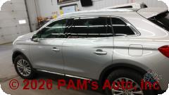 Vehicle photo 7