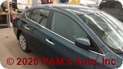 Vehicle photo 3