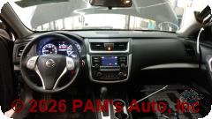 Vehicle photo 14