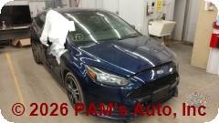 Vehicle photo 2