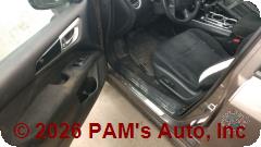 Vehicle photo 10