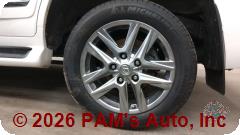 Vehicle photo 9