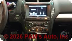 Vehicle photo 13
