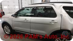 Vehicle photo 7