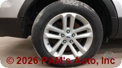 Vehicle photo 9