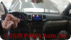 Vehicle photo 14