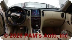 Vehicle photo 14