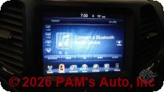 Vehicle photo 13