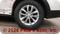 Vehicle photo 9