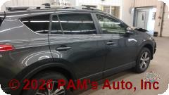 Vehicle photo 3