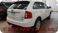 Vehicle photo 5
