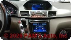 Vehicle photo 13