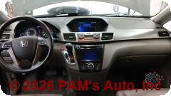 Vehicle photo 14