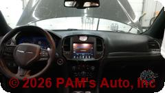Vehicle photo 14