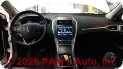 Vehicle photo 14