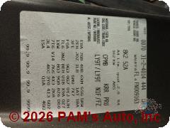 Vehicle photo 17