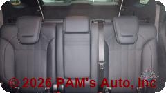 Vehicle photo 11