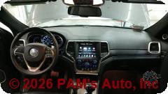 Vehicle photo 14