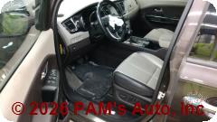 Vehicle photo 10