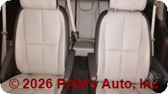 Vehicle photo 11