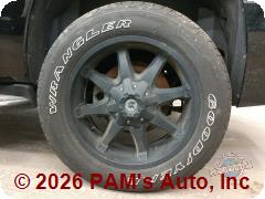 Vehicle photo 9