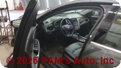 Vehicle photo 10