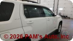 Vehicle photo 3