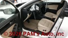 Vehicle photo 10