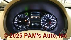 Vehicle photo 12