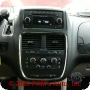 Vehicle photo 13