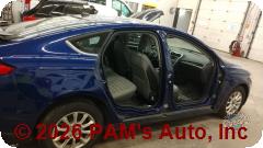 Vehicle photo 3