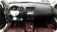 Vehicle photo 14