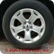 Vehicle photo 9