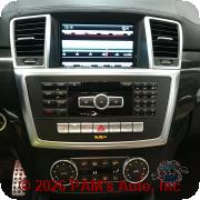 Vehicle photo 13