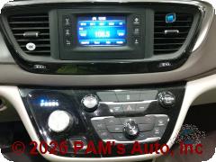 Vehicle photo 13