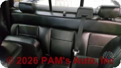 Vehicle photo 11