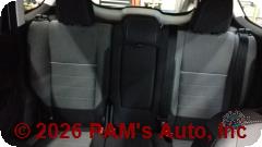 Vehicle photo 11