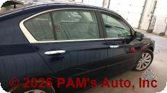 Vehicle photo 3