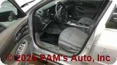 Vehicle photo 10