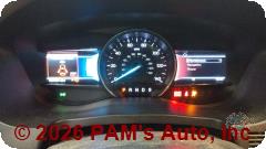 Vehicle photo 12