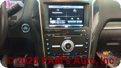 Vehicle photo 13