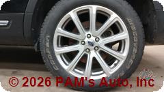 Vehicle photo 9